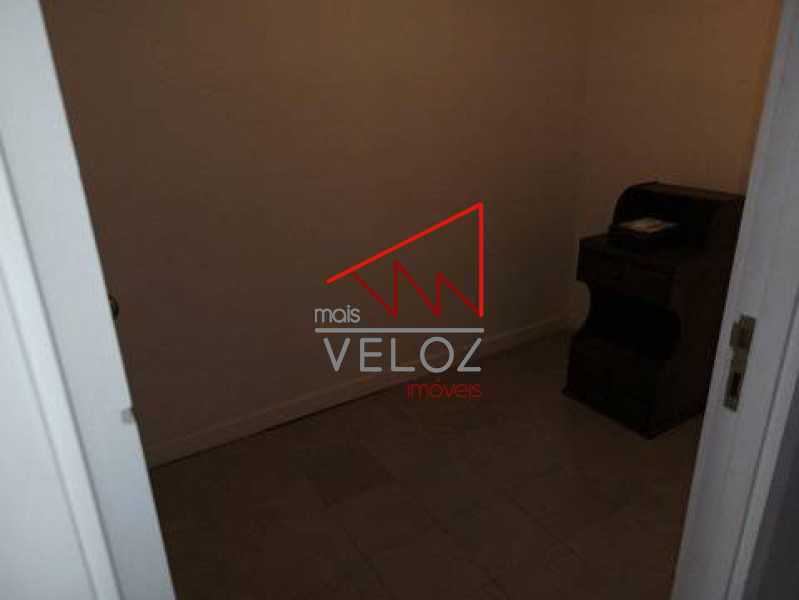 Apartamento à venda com 1 quarto, 35m² - Foto 1