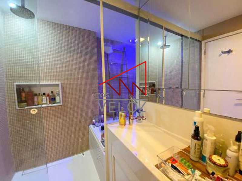 Apartamento à venda com 4 quartos, 182m² - Foto 19