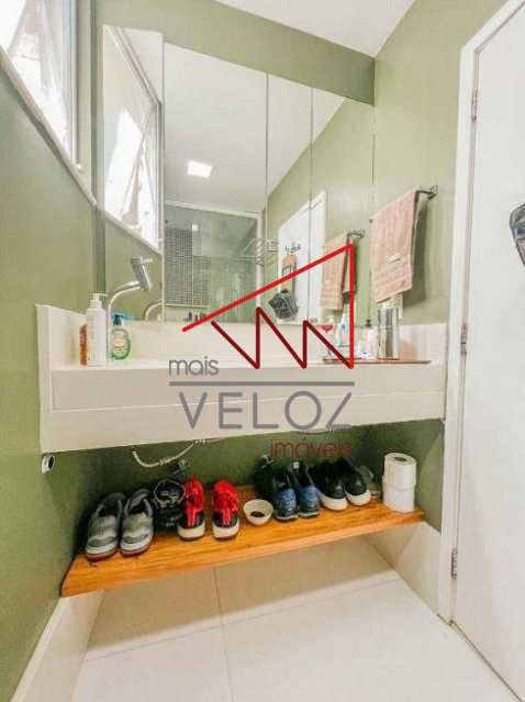 Apartamento à venda com 4 quartos, 182m² - Foto 28