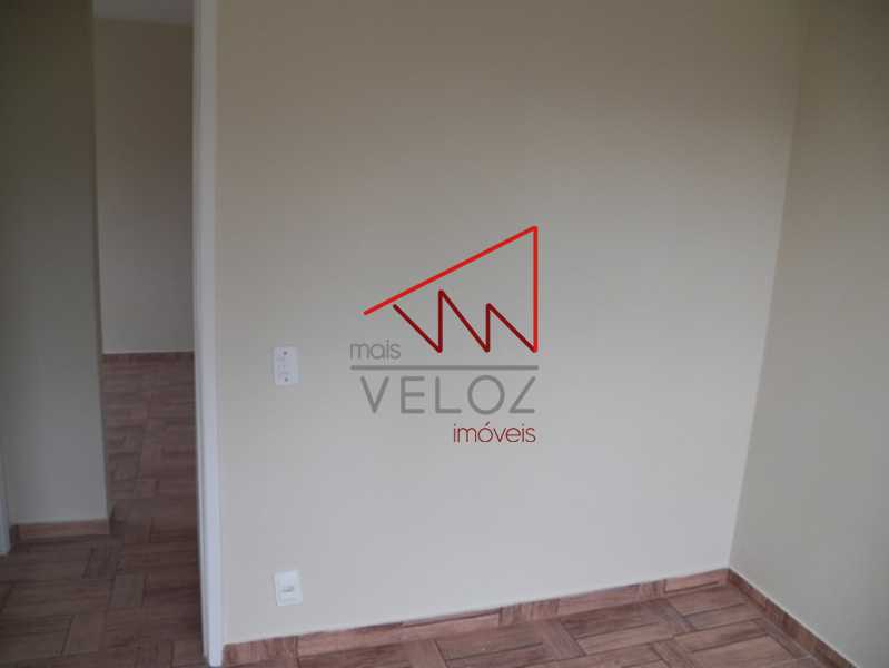 Apartamento à venda com 2 quartos, 60m² - Foto 11