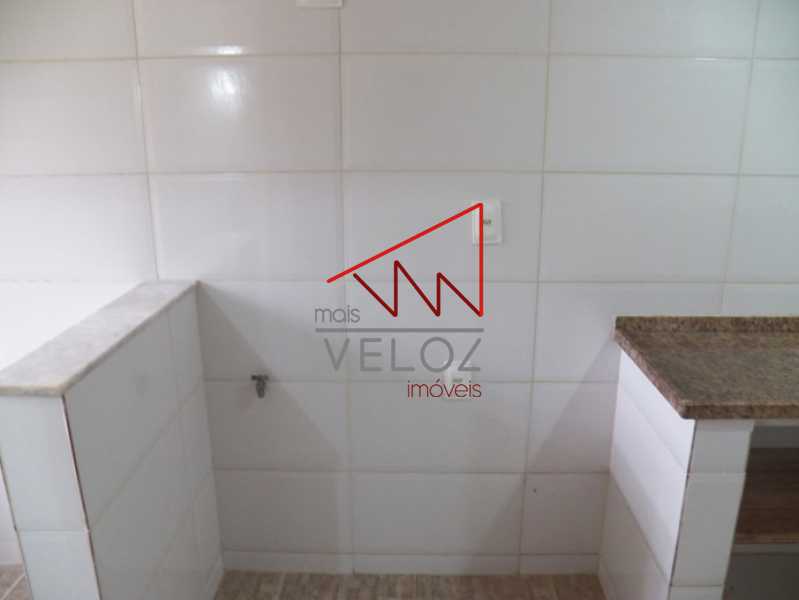 Apartamento à venda com 2 quartos, 60m² - Foto 21