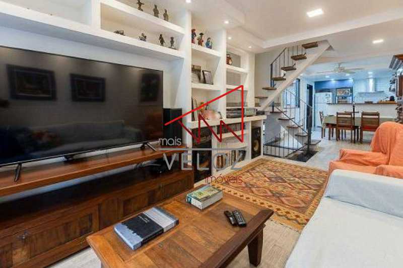 Casa de Vila à venda com 3 quartos, 183m² - Foto 3