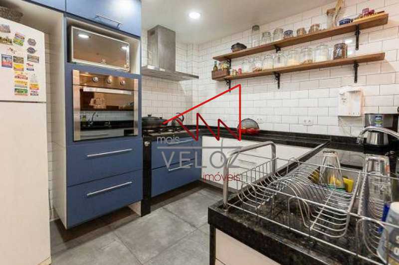 Casa de Vila à venda com 3 quartos, 183m² - Foto 11