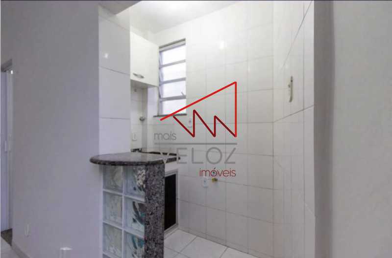 Apartamento à venda com 1 quarto, 24m² - Foto 11