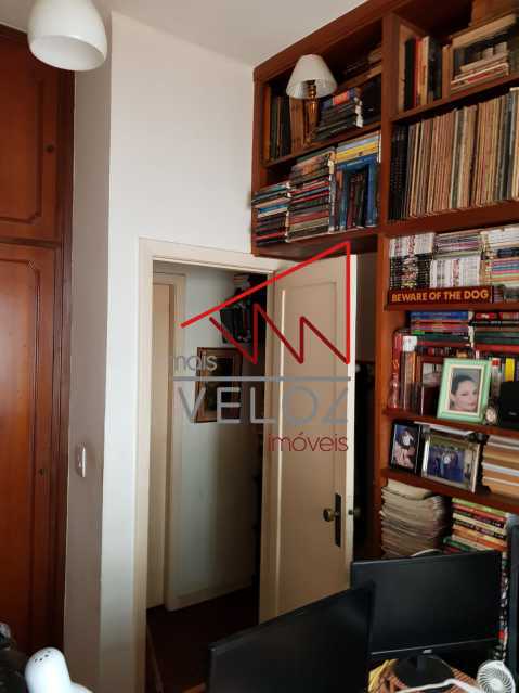 Apartamento à venda com 3 quartos, 102m² - Foto 19