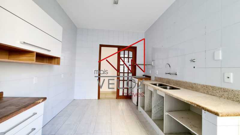 Apartamento à venda com 3 quartos, 133m² - Foto 16