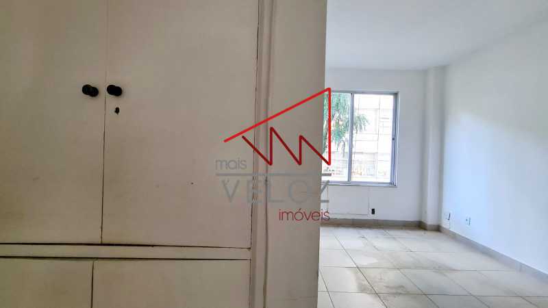 Apartamento à venda com 3 quartos, 133m² - Foto 11