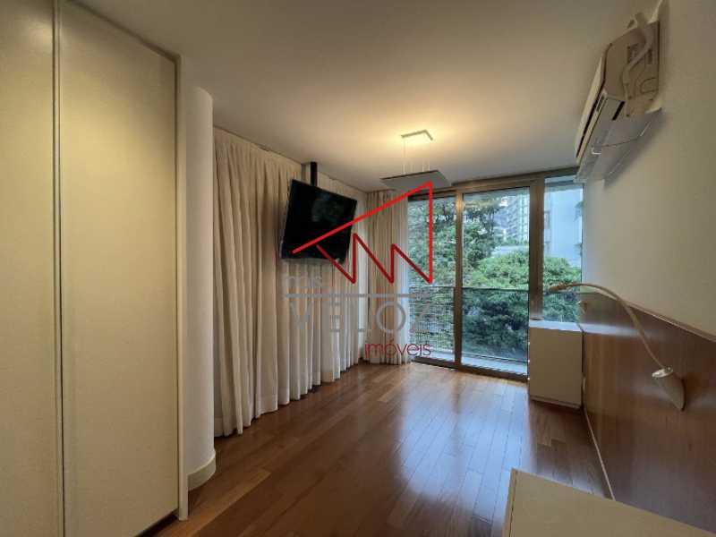 Apartamento à venda com 2 quartos, 85m² - Foto 12