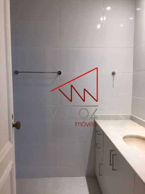 Apartamento à venda com 4 quartos, 240m² - Foto 13