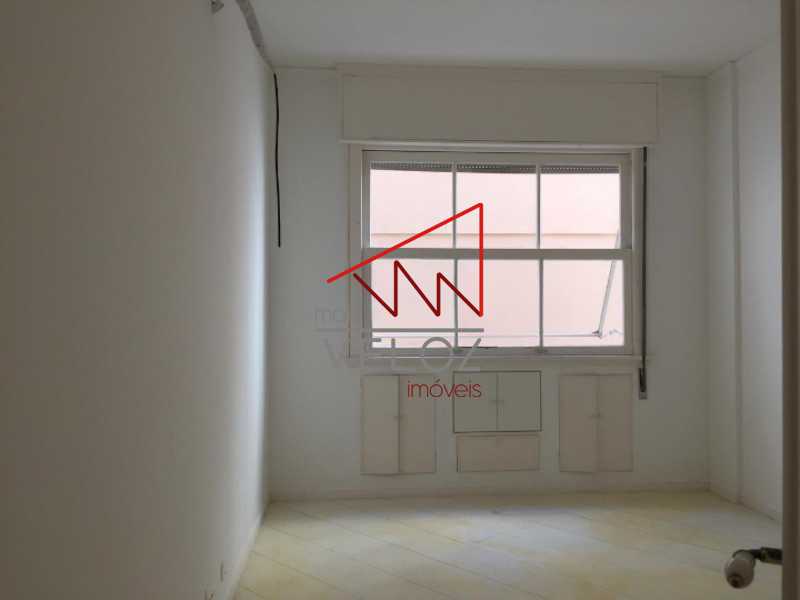 Apartamento à venda com 4 quartos, 240m² - Foto 15