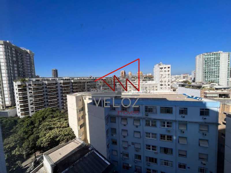 Apartamento à venda com 2 quartos, 61m² - Foto 1