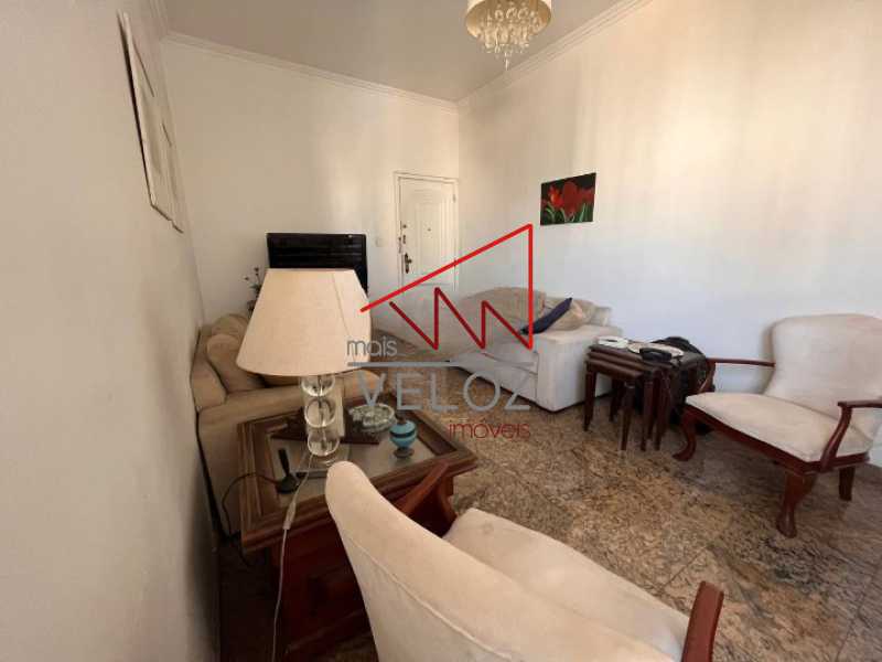 Apartamento à venda com 2 quartos, 61m² - Foto 3