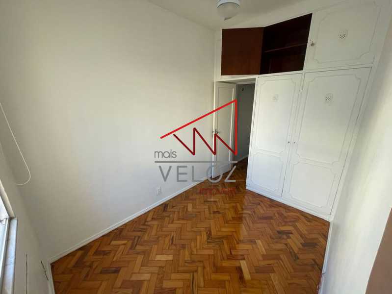 Apartamento à venda com 1 quarto, 40m² - Foto 1