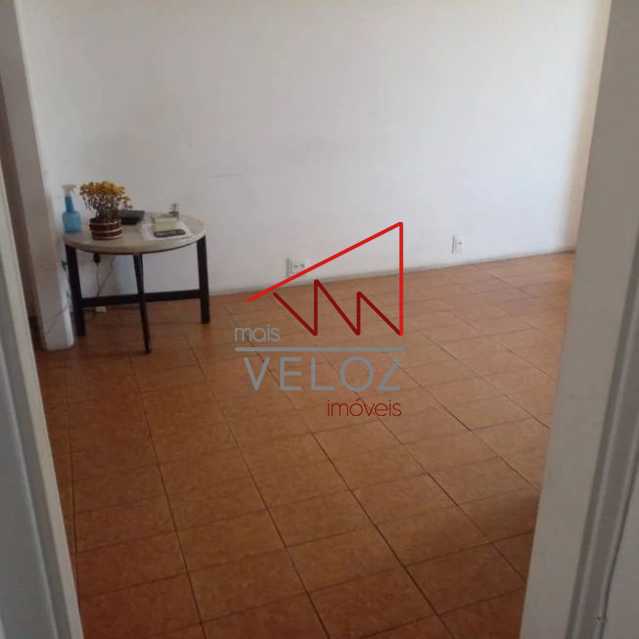 Apartamento à venda com 1 quarto, 44m² - Foto 2