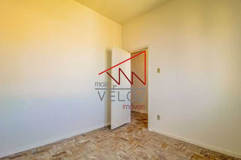 Apartamento à venda com 2 quartos, 65m² - Foto 7