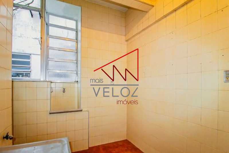 Apartamento à venda com 2 quartos, 65m² - Foto 16