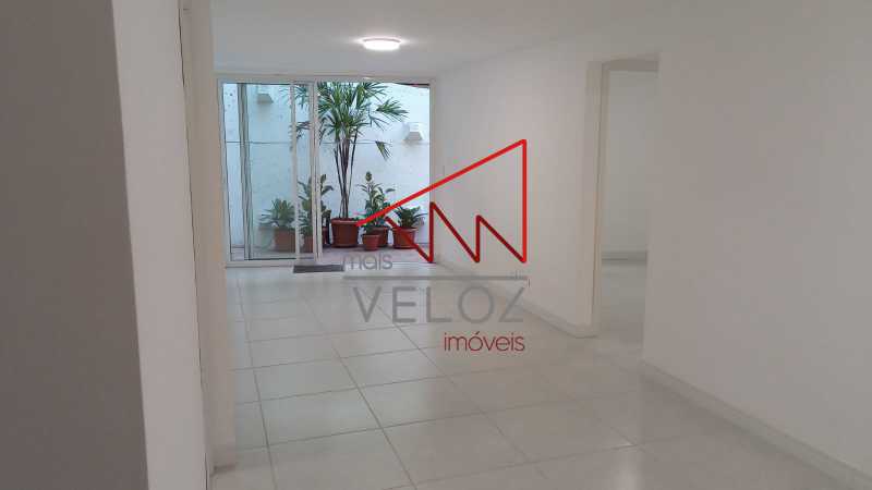 Apartamento à venda com 2 quartos, 88m² - Foto 9