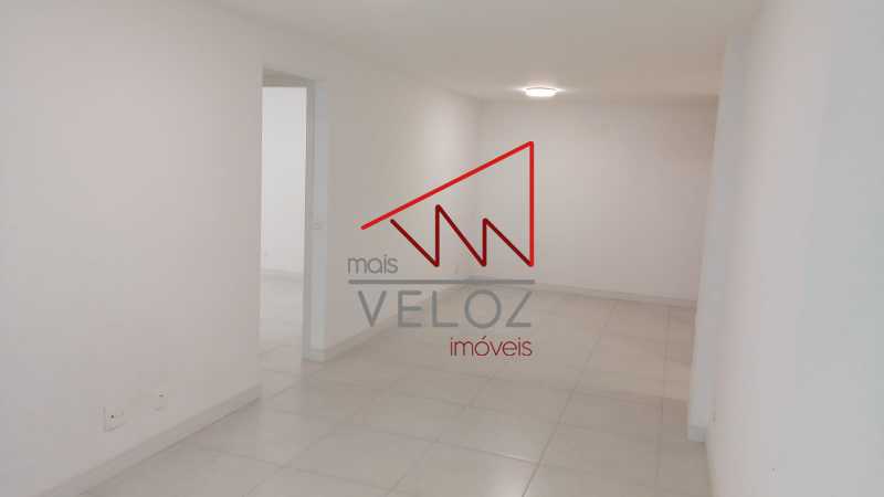 Apartamento à venda com 2 quartos, 88m² - Foto 10