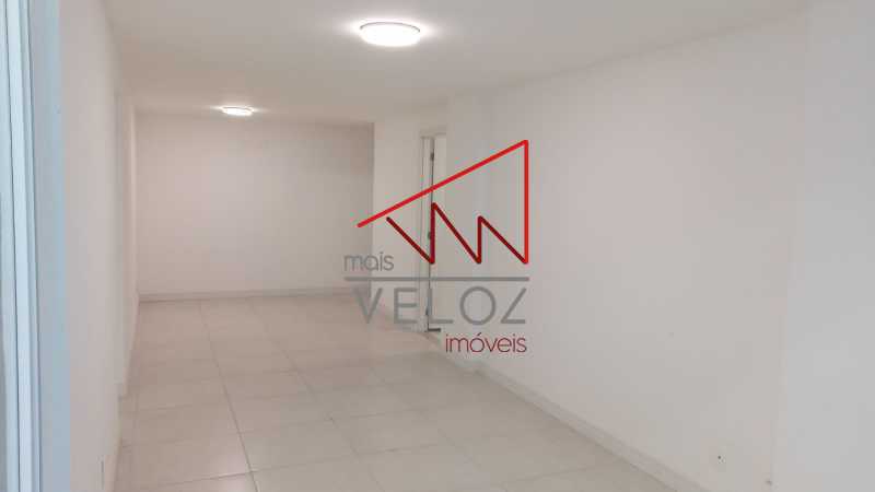 Apartamento à venda com 2 quartos, 88m² - Foto 11