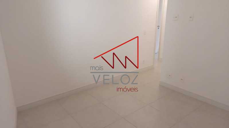 Apartamento à venda com 2 quartos, 101m² - Foto 25