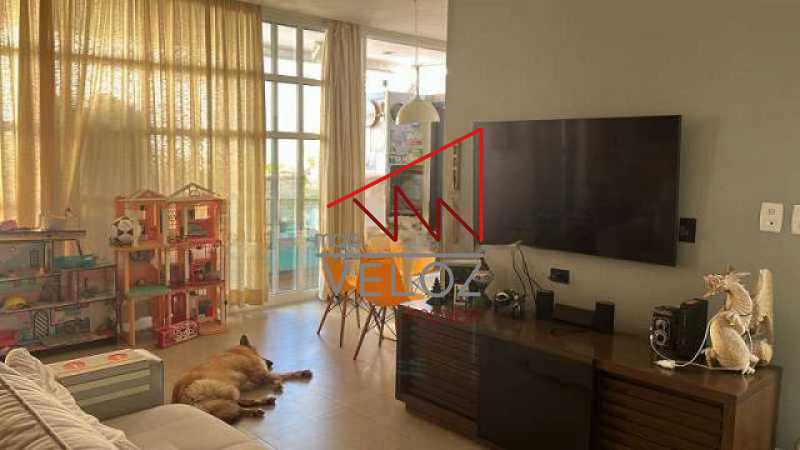 Apartamento à venda com 3 quartos, 219m² - Foto 1