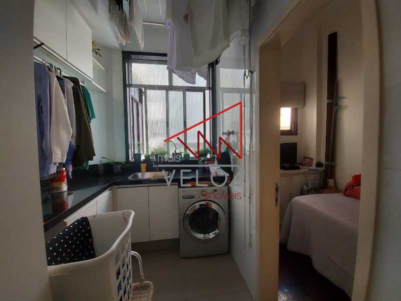 Apartamento à venda com 4 quartos, 232m² - Foto 20