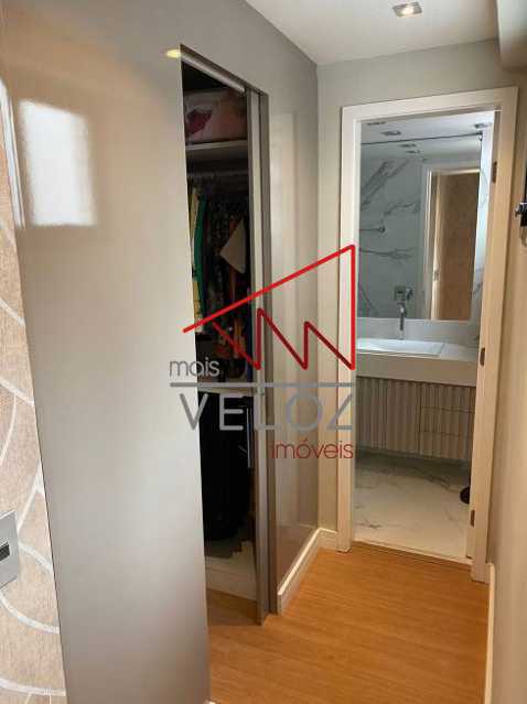 Apartamento à venda com 4 quartos, 154m² - Foto 17