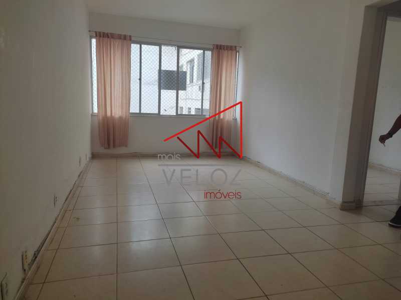 Apartamento à venda com 3 quartos, 85m² - Foto 1