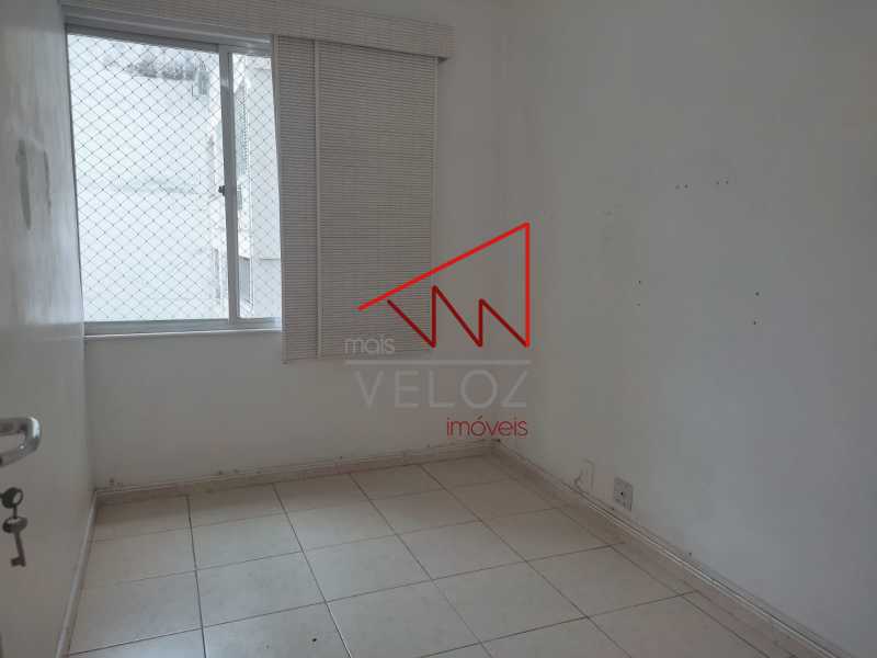 Apartamento à venda com 3 quartos, 85m² - Foto 19