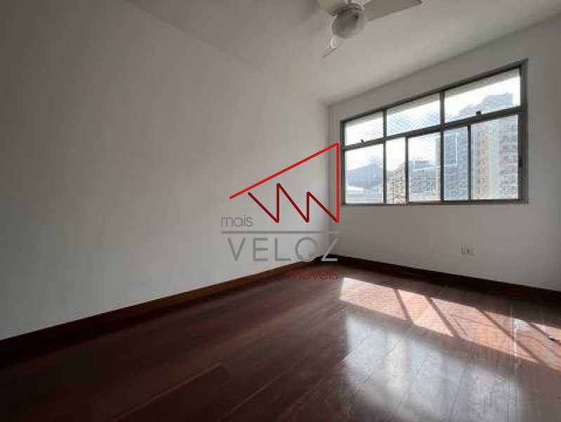 Apartamento à venda com 3 quartos, 100m² - Foto 5