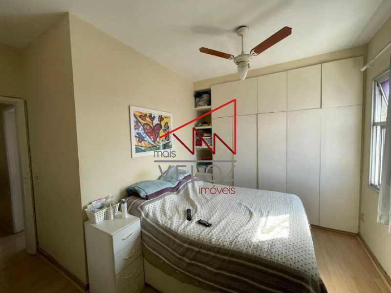 Apartamento à venda com 2 quartos, 75m² - Foto 9