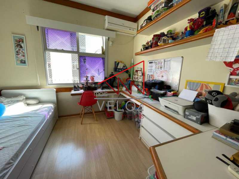 Apartamento à venda com 2 quartos, 75m² - Foto 12