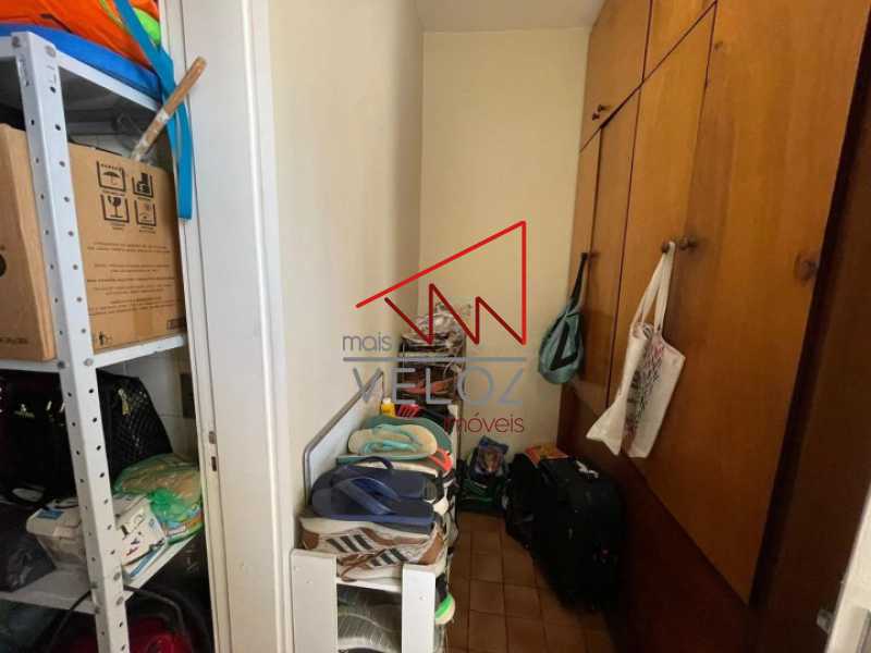 Apartamento à venda com 2 quartos, 75m² - Foto 22