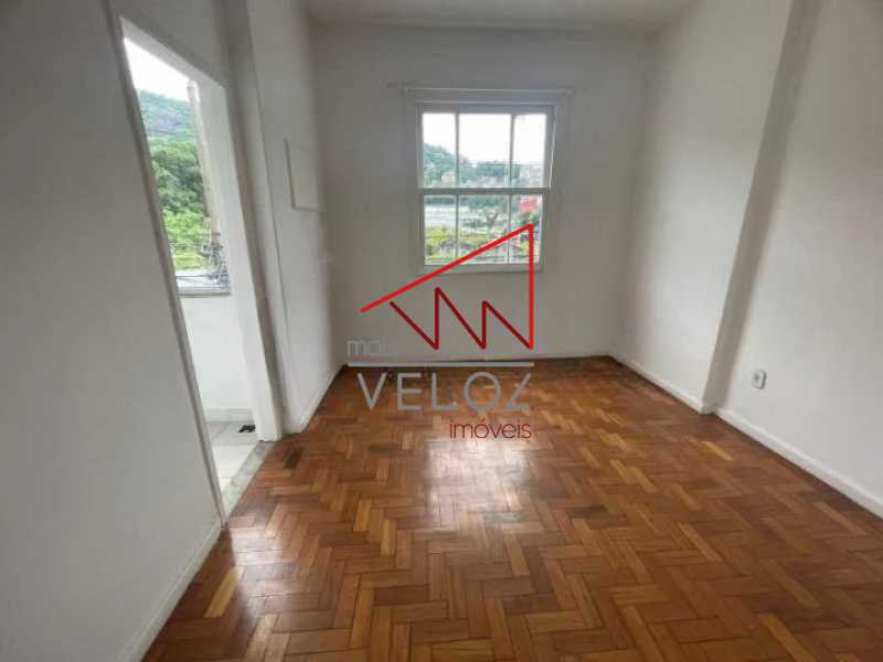 Apartamento à venda com 2 quartos, 66m² - Foto 6