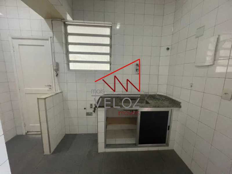 Apartamento à venda com 2 quartos, 66m² - Foto 16