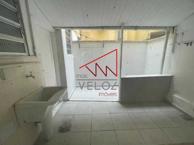 Apartamento à venda com 2 quartos, 66m² - Foto 21