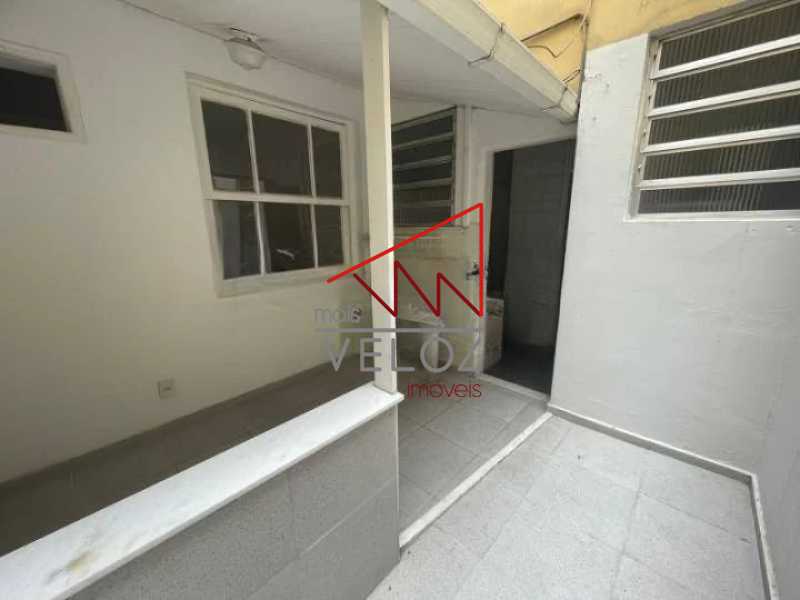 Apartamento à venda com 2 quartos, 66m² - Foto 23