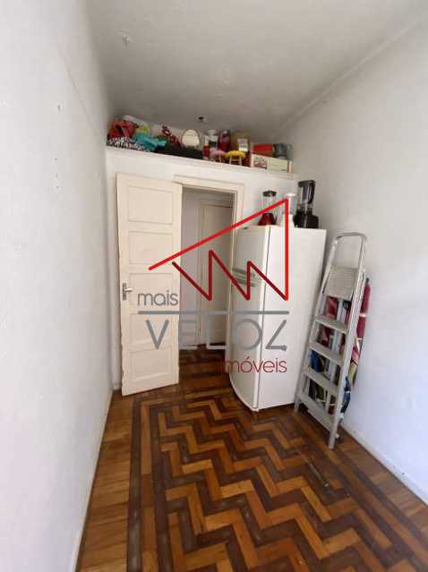 Apartamento à venda com 2 quartos, 68m² - Foto 4