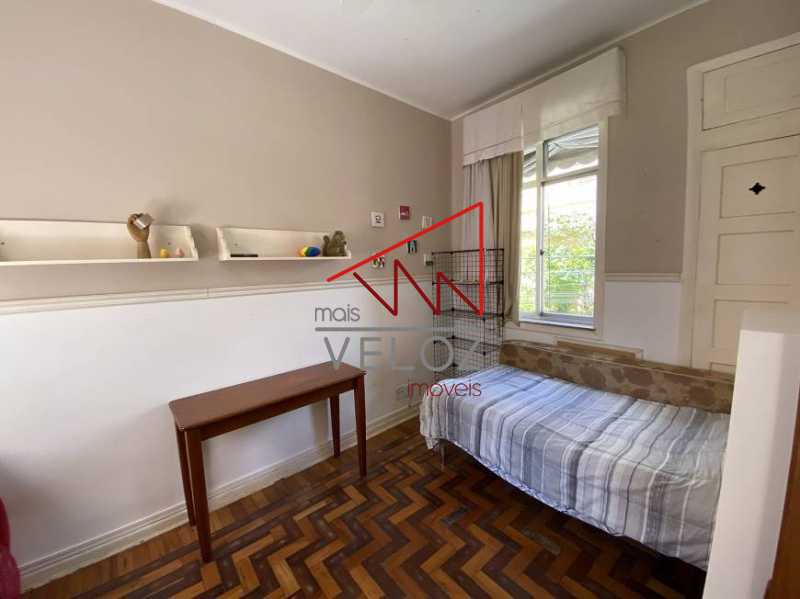 Apartamento à venda com 2 quartos, 68m² - Foto 11