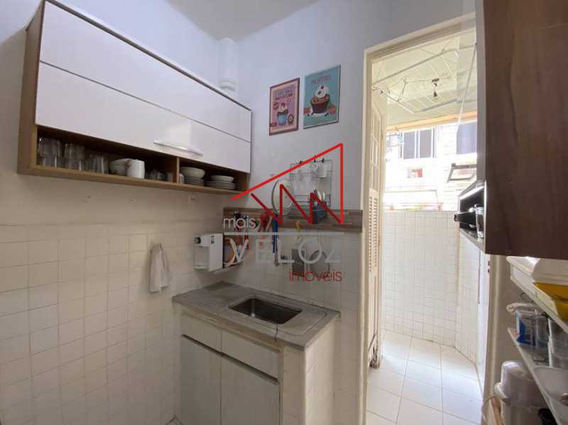 Apartamento à venda com 2 quartos, 68m² - Foto 14