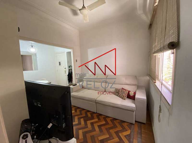 Apartamento à venda com 2 quartos, 68m² - Foto 6