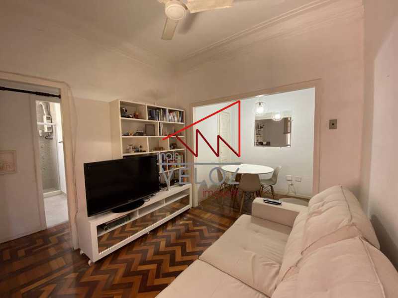 Apartamento à venda com 2 quartos, 68m² - Foto 21