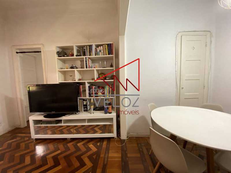 Apartamento à venda com 2 quartos, 68m² - Foto 24