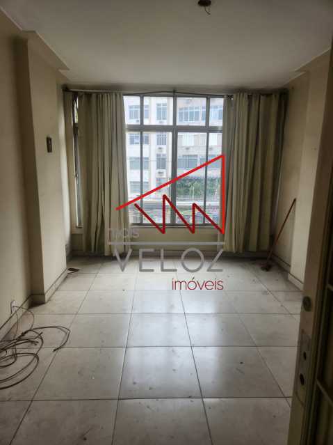 Apartamento à venda com 3 quartos, 80m² - Foto 3