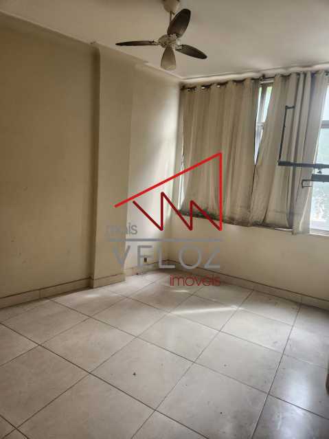 Apartamento à venda com 3 quartos, 80m² - Foto 4