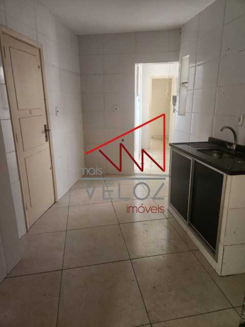 Apartamento à venda com 3 quartos, 80m² - Foto 16