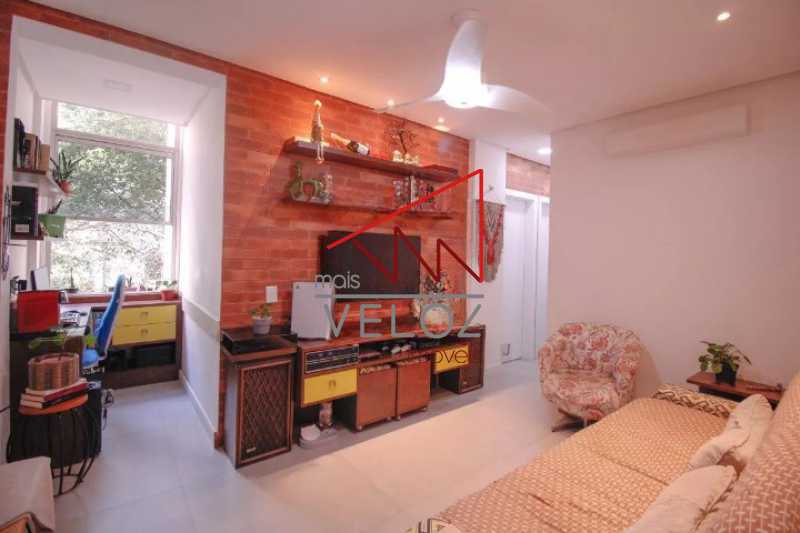 Apartamento à venda com 2 quartos, 57m² - Foto 1