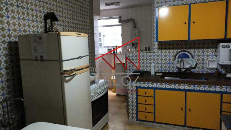 Apartamento à venda com 3 quartos, 134m² - Foto 3