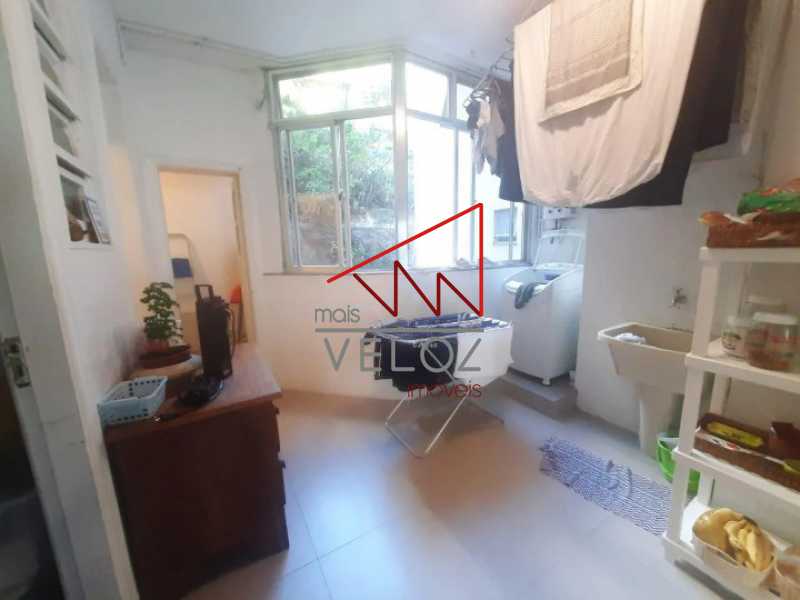 Apartamento à venda com 4 quartos, 219m² - Foto 14