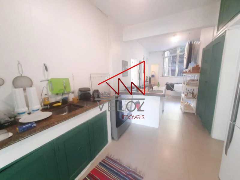 Apartamento à venda com 4 quartos, 219m² - Foto 26